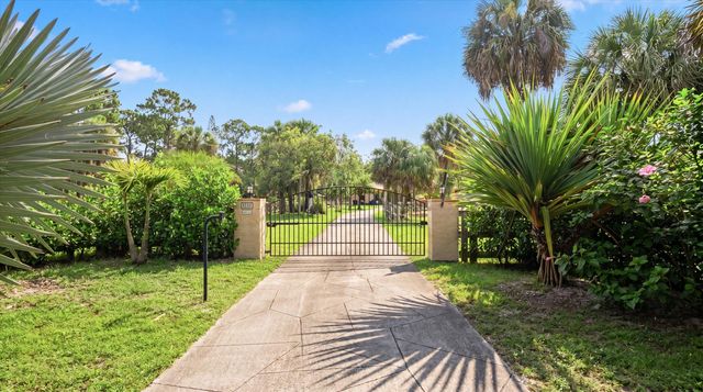 2910 Doe Trail, Loxahatchee, FL 33470