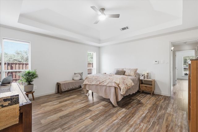 490 Spruce Drive, Highland Village, TX 75077