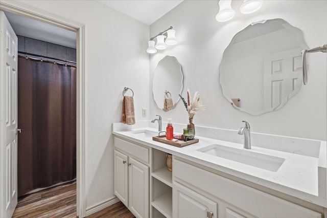 490 Spruce Drive, Highland Village, TX 75077