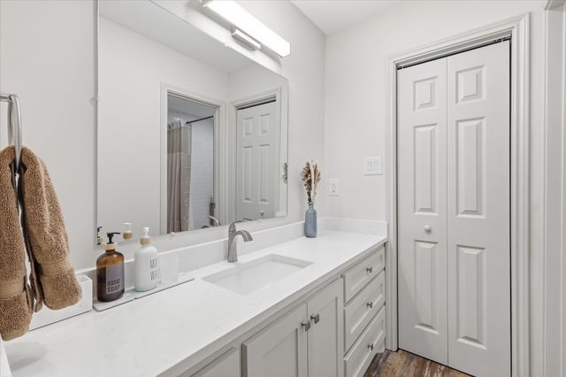 490 Spruce Drive, Highland Village, TX 75077