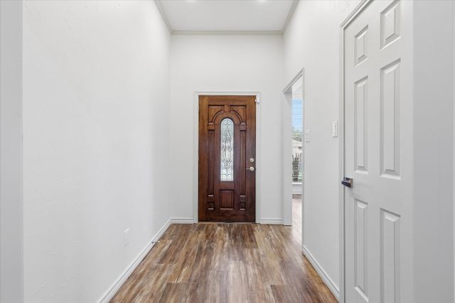 490 Spruce Drive, Highland Village, TX 75077