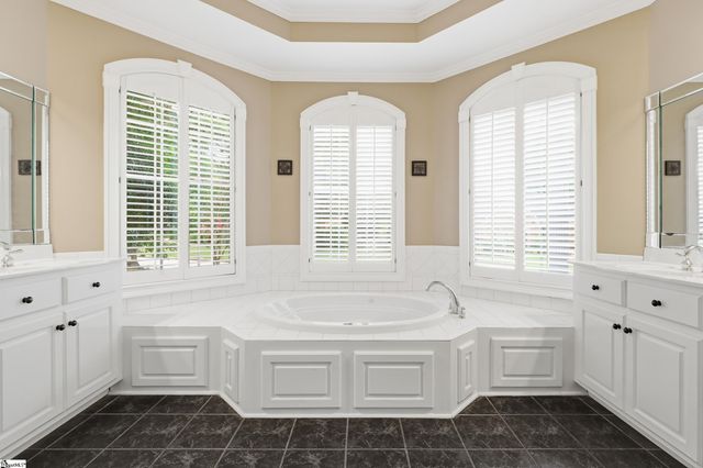 101 River Walk Drive, Simpsonville, SC 29681