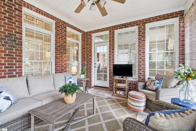 101 River Walk Drive, Simpsonville, SC 29681