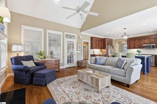 101 River Walk Drive, Simpsonville, SC 29681