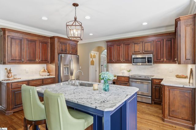 101 River Walk Drive, Simpsonville, SC 29681