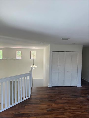 1288 Camellia Cir, Weston, FL 33326