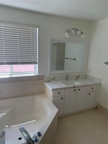 1288 Camellia Cir, Weston, FL 33326