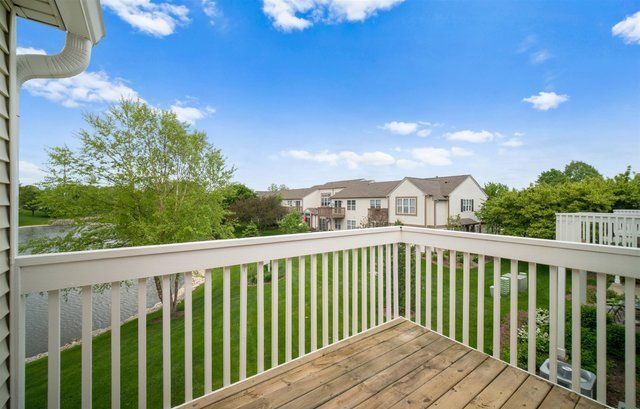 2503 Sheehan Drive 201, Naperville, IL 60564