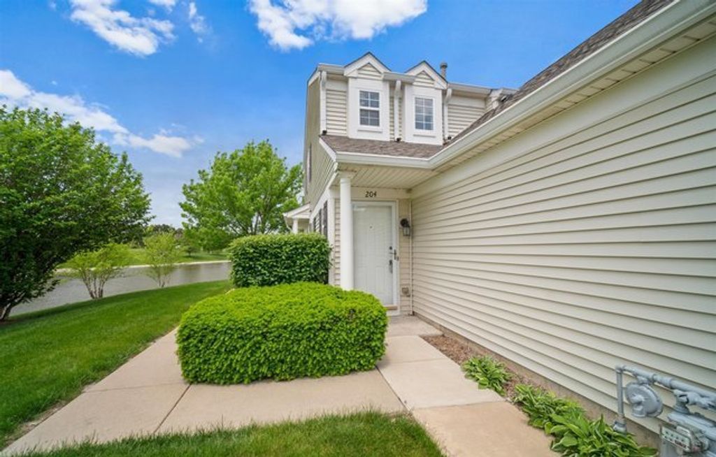 2503 Sheehan Drive 201, Naperville, IL 60564