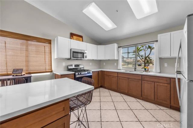 1409 Stratus, San Jacinto, CA 92582