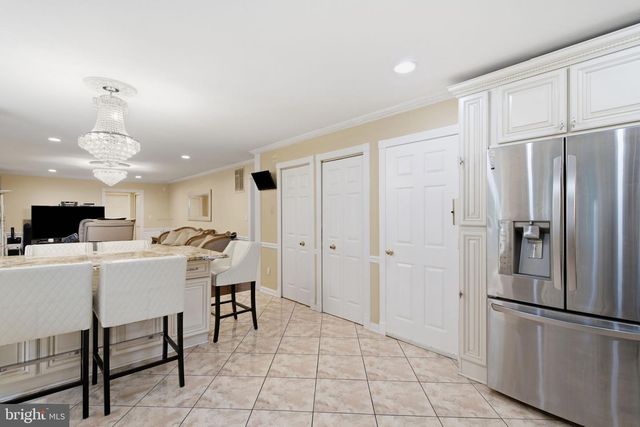 2132 CHERRY LEAF LN, Silver Spring, MD 20906