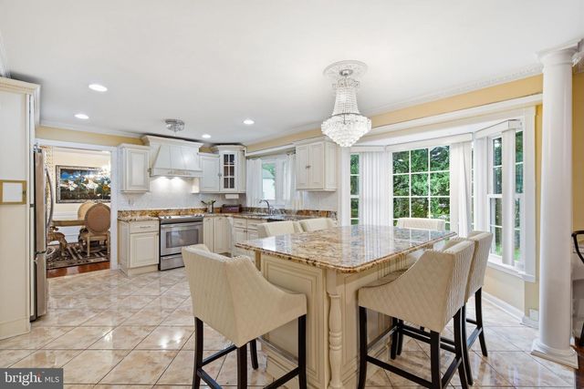 2132 CHERRY LEAF LN, Silver Spring, MD 20906