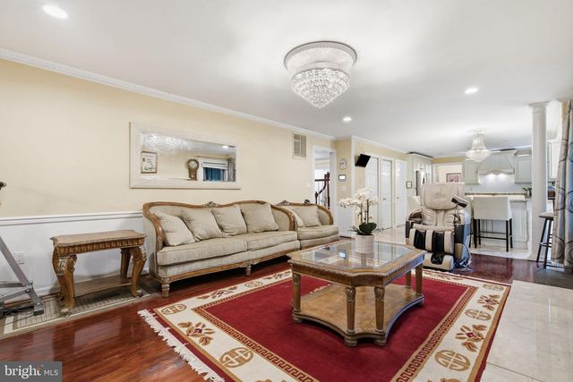 2132 CHERRY LEAF LN, Silver Spring, MD 20906