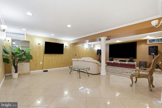 2132 CHERRY LEAF LN, Silver Spring, MD 20906