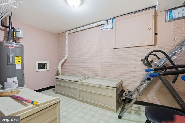 2132 CHERRY LEAF LN, Silver Spring, MD 20906