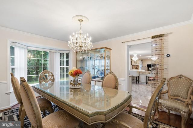 2132 CHERRY LEAF LN, Silver Spring, MD 20906