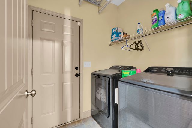 124 Dewfield Lane, Boiling Springs, SC 29316