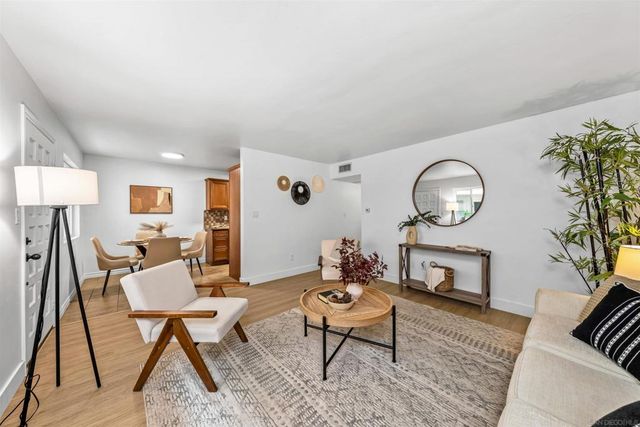 1030 Robinson Ave 111, San Diego, CA 92103