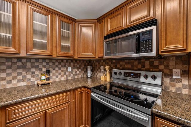 1030 Robinson Ave 111, San Diego, CA 92103