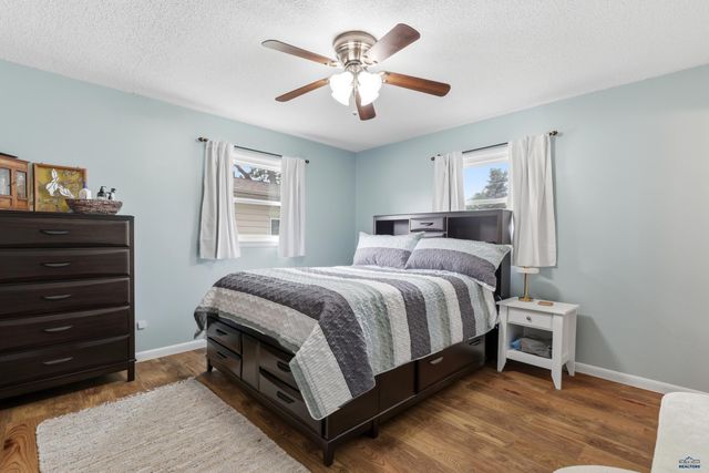 2727 OAK AVE, Rapid City, SD 57701