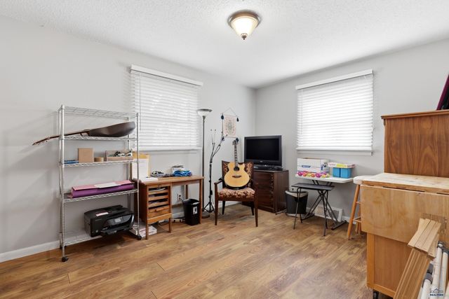 2727 OAK AVE, Rapid City, SD 57701