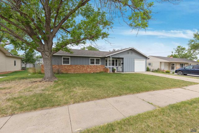 2727 OAK AVE, Rapid City, SD 57701
