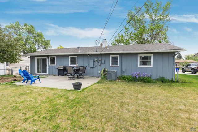 2727 OAK AVE, Rapid City, SD 57701