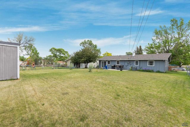 2727 OAK AVE, Rapid City, SD 57701