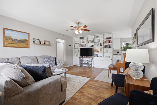 2727 OAK AVE, Rapid City, SD 57701