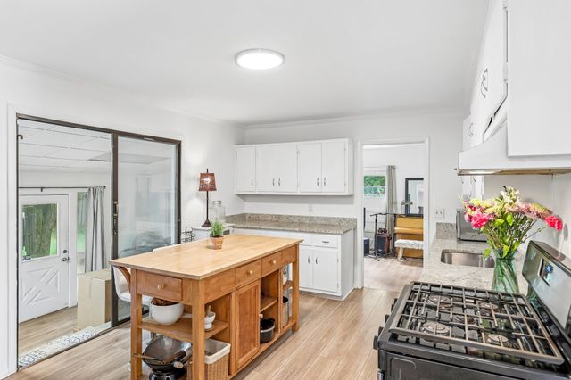 403 Pennington Ln, Cedar Hill, TN 37032
