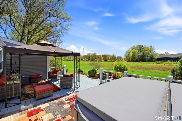 67 Countryside Lane, Suffield, CT 06078