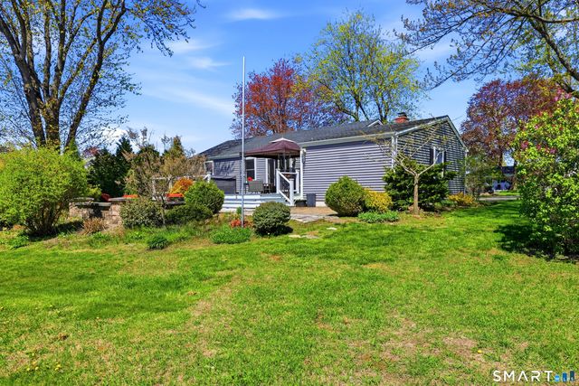 67 Countryside Lane, Suffield, CT 06078
