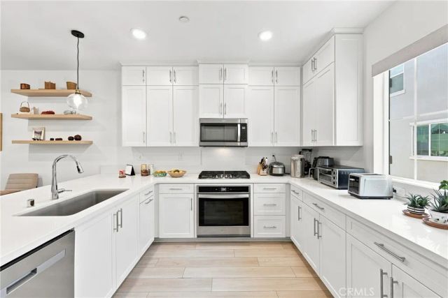 22318 Lily Ct, Torrance, CA 90502