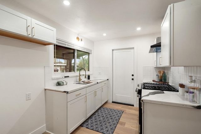 2316 W Swain Rd, Stockton, CA 95207