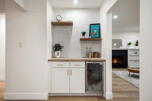 2316 W Swain Rd, Stockton, CA 95207