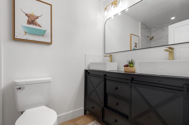 2316 W Swain Rd, Stockton, CA 95207