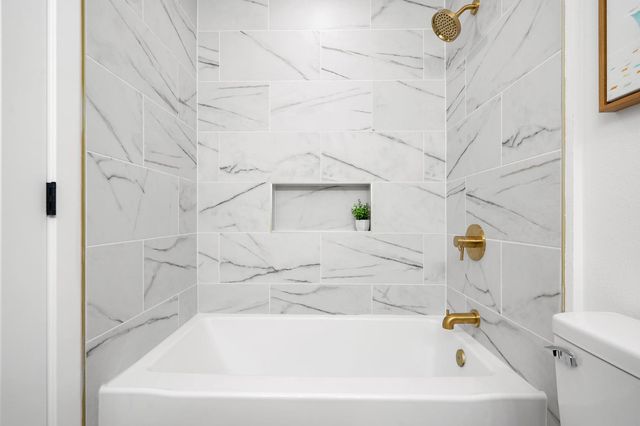 2316 W Swain Rd, Stockton, CA 95207