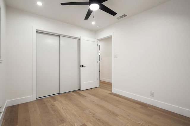 2316 W Swain Rd, Stockton, CA 95207