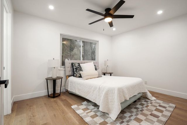 2316 W Swain Rd, Stockton, CA 95207