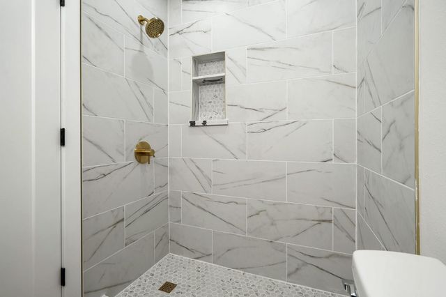 2316 W Swain Rd, Stockton, CA 95207