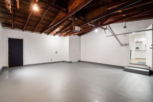 2316 W Swain Rd, Stockton, CA 95207