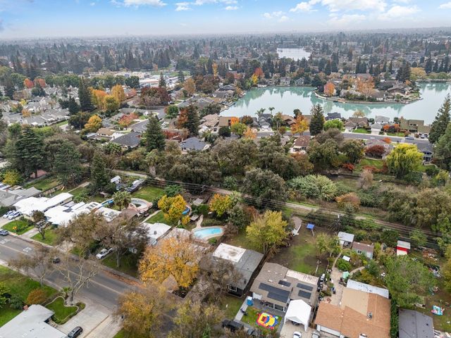 2316 W Swain Rd, Stockton, CA 95207