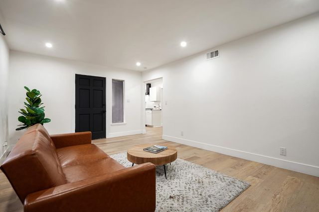 2316 W Swain Rd, Stockton, CA 95207