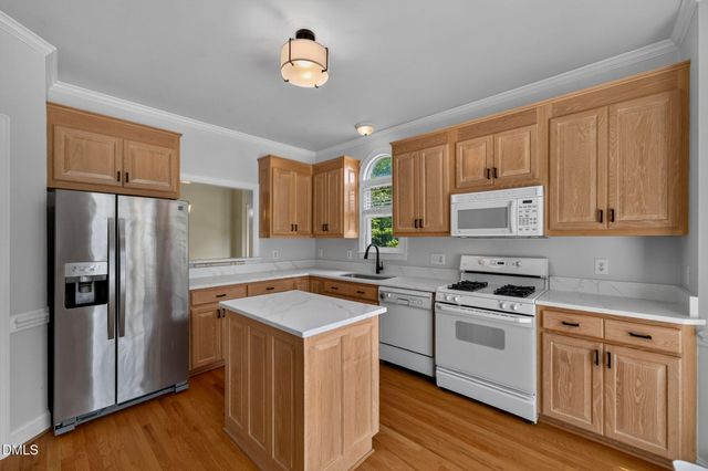 8121 Bluffridge Drive, Raleigh, NC 27615