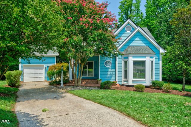 8121 Bluffridge Drive, Raleigh, NC 27615