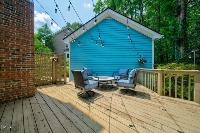8121 Bluffridge Drive, Raleigh, NC 27615