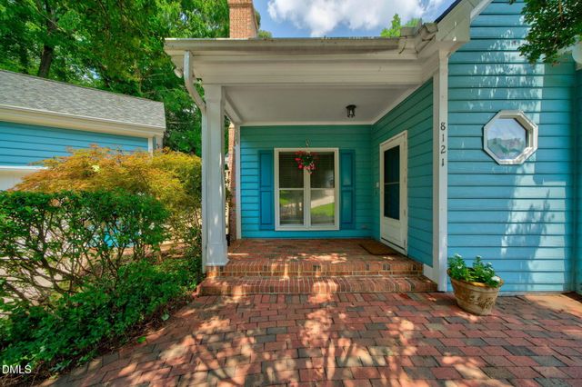 8121 Bluffridge Drive, Raleigh, NC 27615