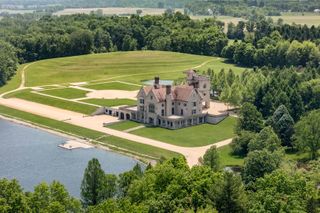 17519 Lincoln Road, Harvard, IL 60033