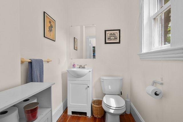 199 Concord St, Newton, MA 02462