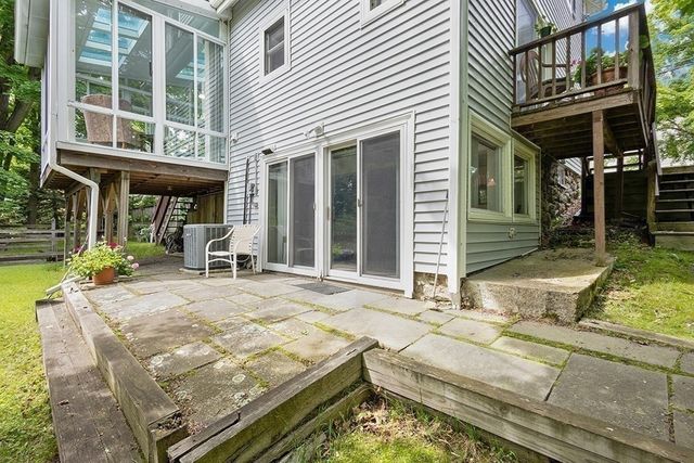 199 Concord St, Newton, MA 02462